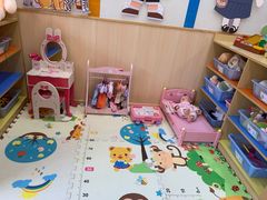 -上海青草地幼儿园