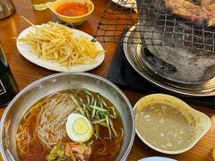 冷面-千里马烧烤(一部)