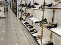 -云柏鞋业(十里堡店)