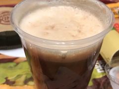 椰子灰暖奶茶-汉堡王(江海广场店)
