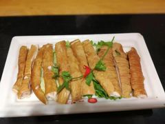 -一斗火锅·招财羊毛肚(北温泉九号店)