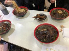 -小龙大肉面馆