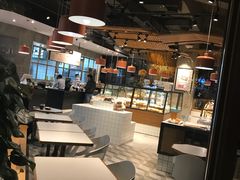 大堂-Dough&Joe团憩(瑞虹天地月亮湾店)