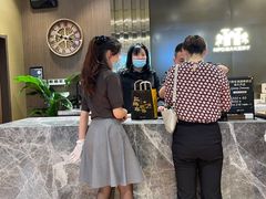 -红跑车(滨湖银泰店)