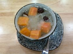银耳木瓜炖雪蛤-小团圆糖水铺(襄阳南路店)