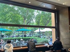 -星巴克臻选(南京艾尚天地店)