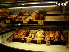 -东荟城名店仓