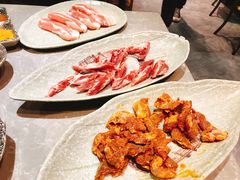 -哈哈碳都·牛肋条无限自助烤肉(台江万达店)