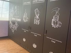 -瑞幸咖啡(纽宾凯酒店新华路店)