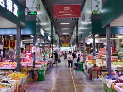 -锦绣大地生鲜食品厅(巨山路店)
