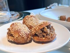 烧饼-四季民福烤鸭店(外滩外白渡桥店)