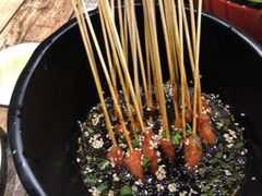 -虾弄弄海派小龙虾·牛羊蝎子火锅