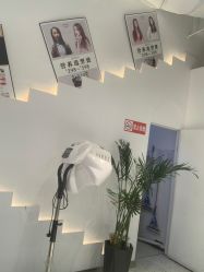 -妞妞麻吉美发沙龙