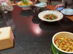 -川流不息·地道川菜·小龙虾(新松江路店)