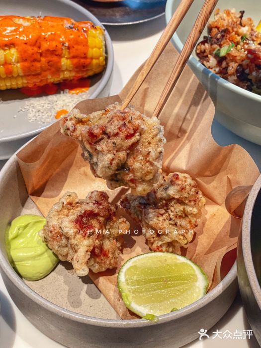 胡麻(静安嘉里店)傣味炸鸡图片