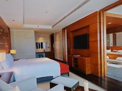 -海南清水湾莱佛士酒店