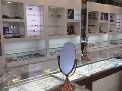 -明月眼镜(三坝店)