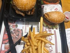 -The Habit Burger Grill 哈比特汉堡(爱琴海店)