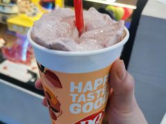草莓巧克力暴风雪-DQ·蛋糕·冰淇淋(动壹店)