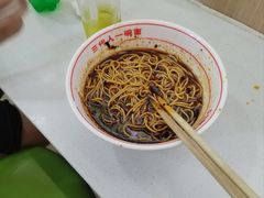 -叶伟胡辣壳面(两路口店)