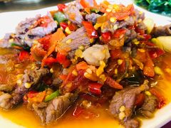 酸辣牛肉片-湖景渔湾