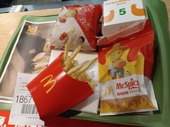 -麦当劳(北京大兴机场二层国内到达(安检外)店)