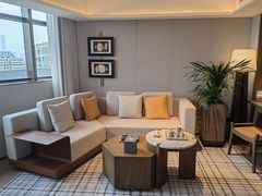 -北京东三环希尔顿逸林酒店