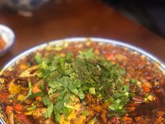 -杨三孃跷脚牛肉(中粮鸿云悦街店)