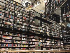 -钟书阁(群光广场店)
