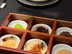 -鲁采LU STYLE(新天地店)