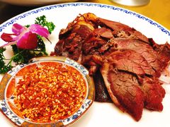 -一个勺子新疆锡伯主题私房菜(红墙巷49号院店)