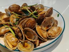 -嗨辣小聚·盘锦河蟹·海鲜烧烤龙虾(盘锦十年好店)