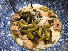 -八月美食小馆(银泰城总店)