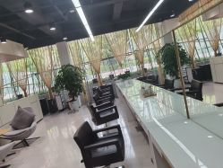 -CARR SALON