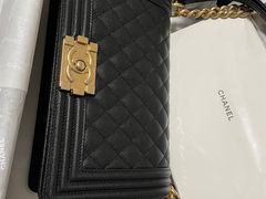 -CHANEL(恒隆广场店)