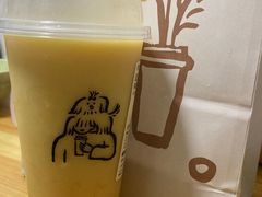 -喜茶(上海打浦桥日月光gelato lab+店)