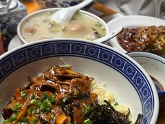 -沪西老弄堂面馆(定西路店)