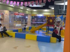 -蓝旗亲子游泳(范湖万达广场店)