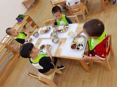 -绿城奇妙园双语日托(华茂悦峰园区)