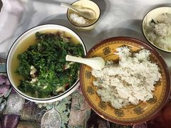 -刘姐啤酒鱼民族演艺餐厅(西街总店)