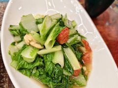 -乡村馕坑肉·烧烤·新疆菜·本地人更爱吃(阿勒泰首店)