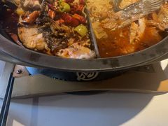 -鸣记脆皮烤鱼·海鲜烤鱼(三八广场店)