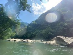 -雅鲁激流探险漂流