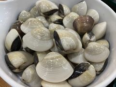 -老何家后安粉·糟粕醋海鲜火锅(三亚湾椰梦长廊店)