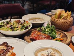 -Golden Lily河内巴黎法越料理餐厅(建国西路店)