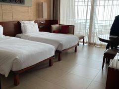 -三亚湾海居铂尔曼度假酒店