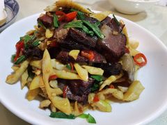 -浏阳河湘菜馆(五一支路店)