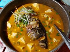 -荣公馆鱼头泡饭(巢湖万达店)