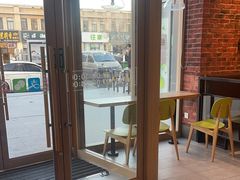 -德克士(华地广场店)