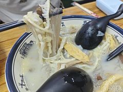 -鸭小妹鸭血粉丝(老门东店)